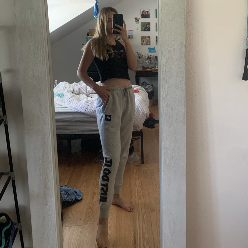 grey nike sweats